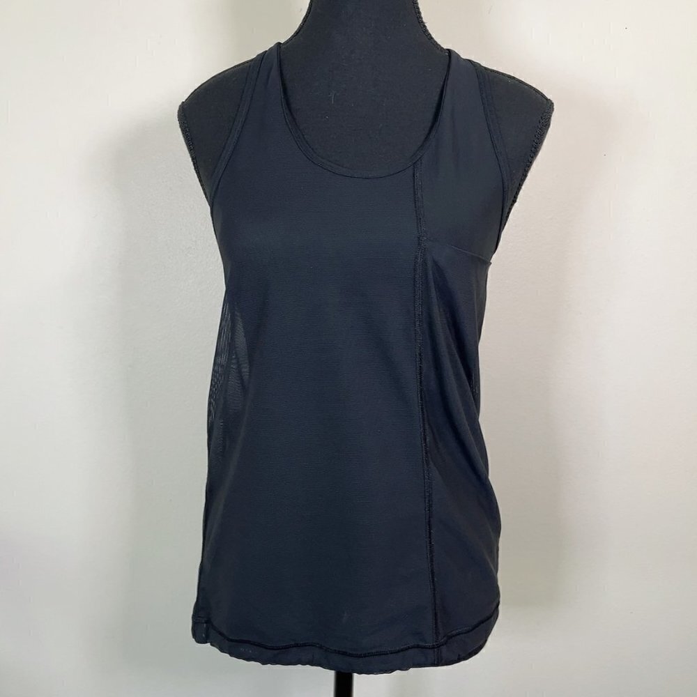 LULULEMON | MESH BLACK TANK WITH POCKET FRONT